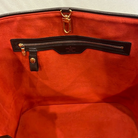 Authentic Louis Vuitton Ebene Manosque GM Damier Tote Bag - Picture 6 of 16